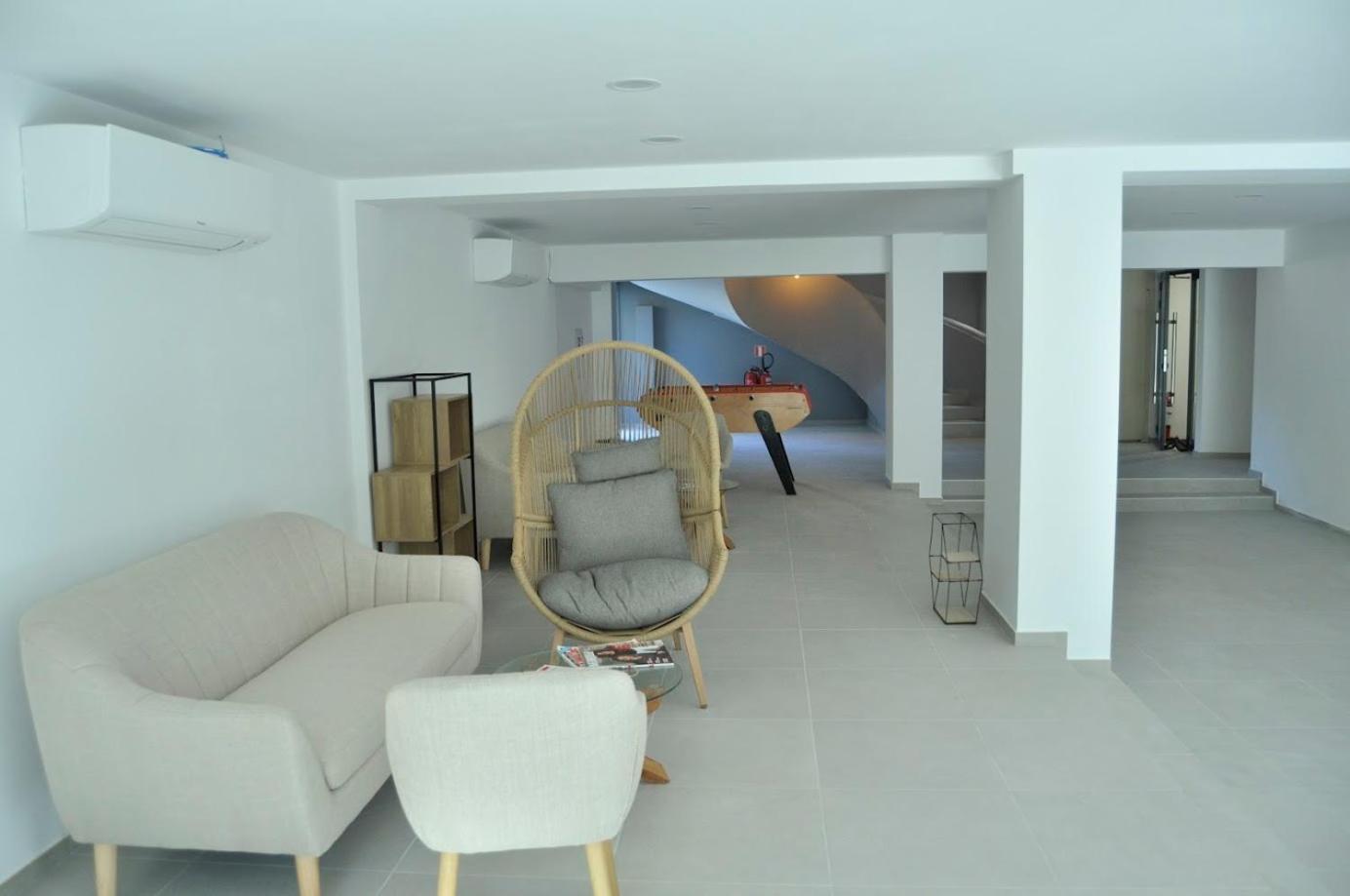Teracite Aparthotel Varna Bagian luar foto