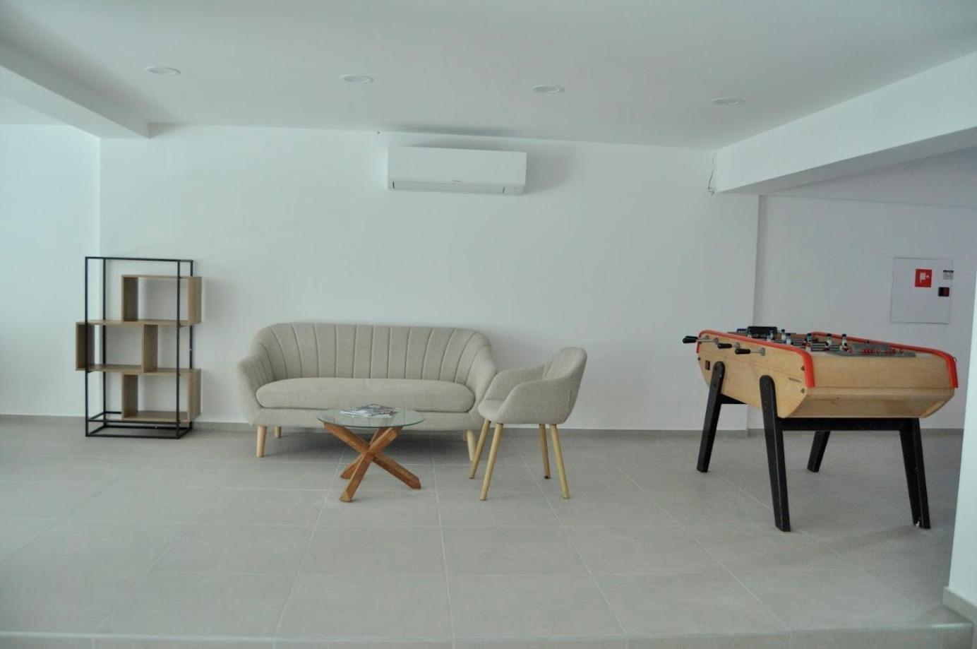 Teracite Aparthotel Varna Bagian luar foto