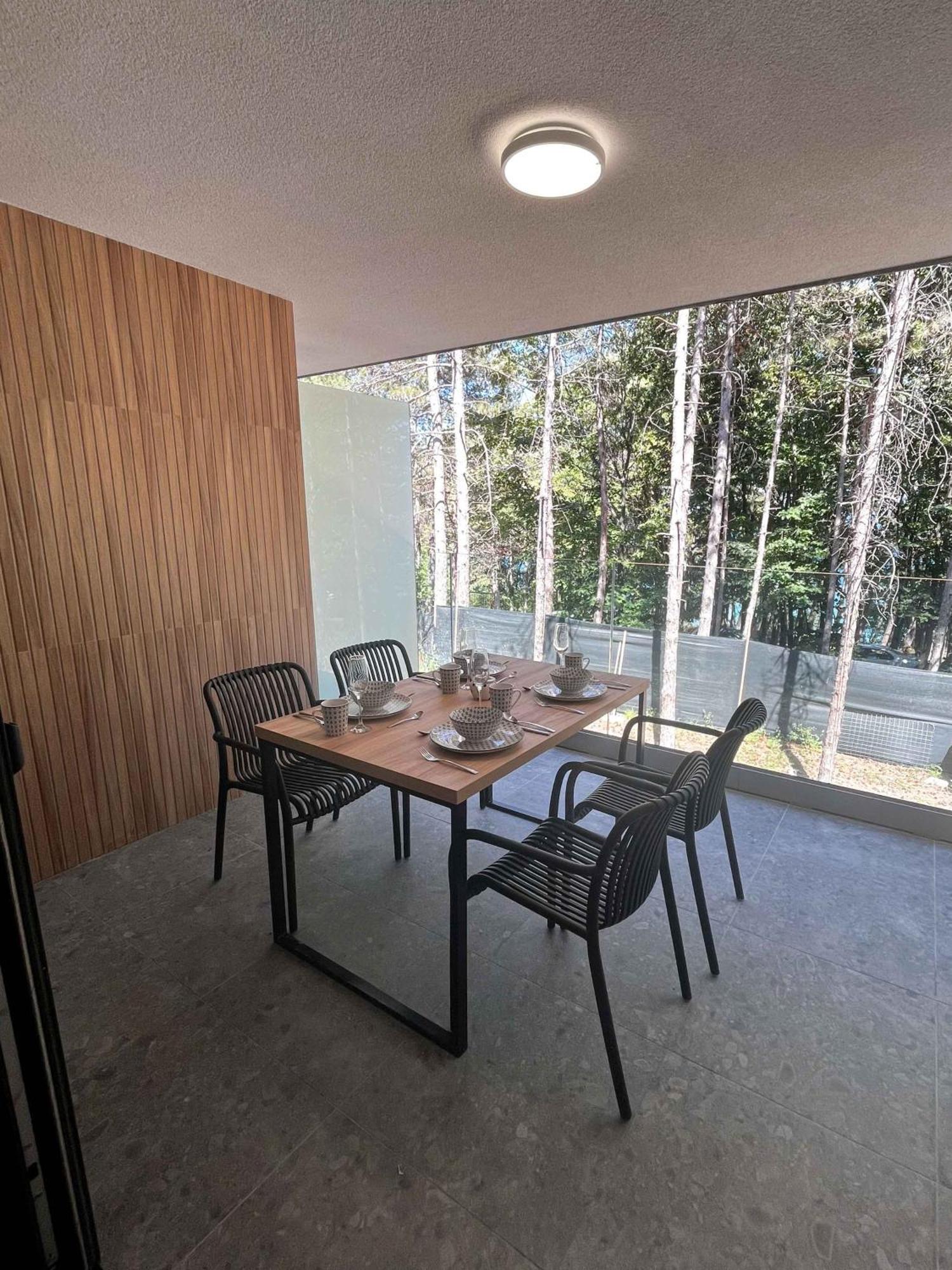 Teracite Aparthotel Varna Bagian luar foto